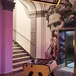 Jo&joe Hostel *